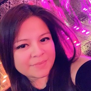 Meet your Posher, Fatima